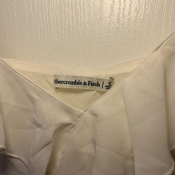 Abercrombie Sheer Ruffle Cami - Picture 3 of 4